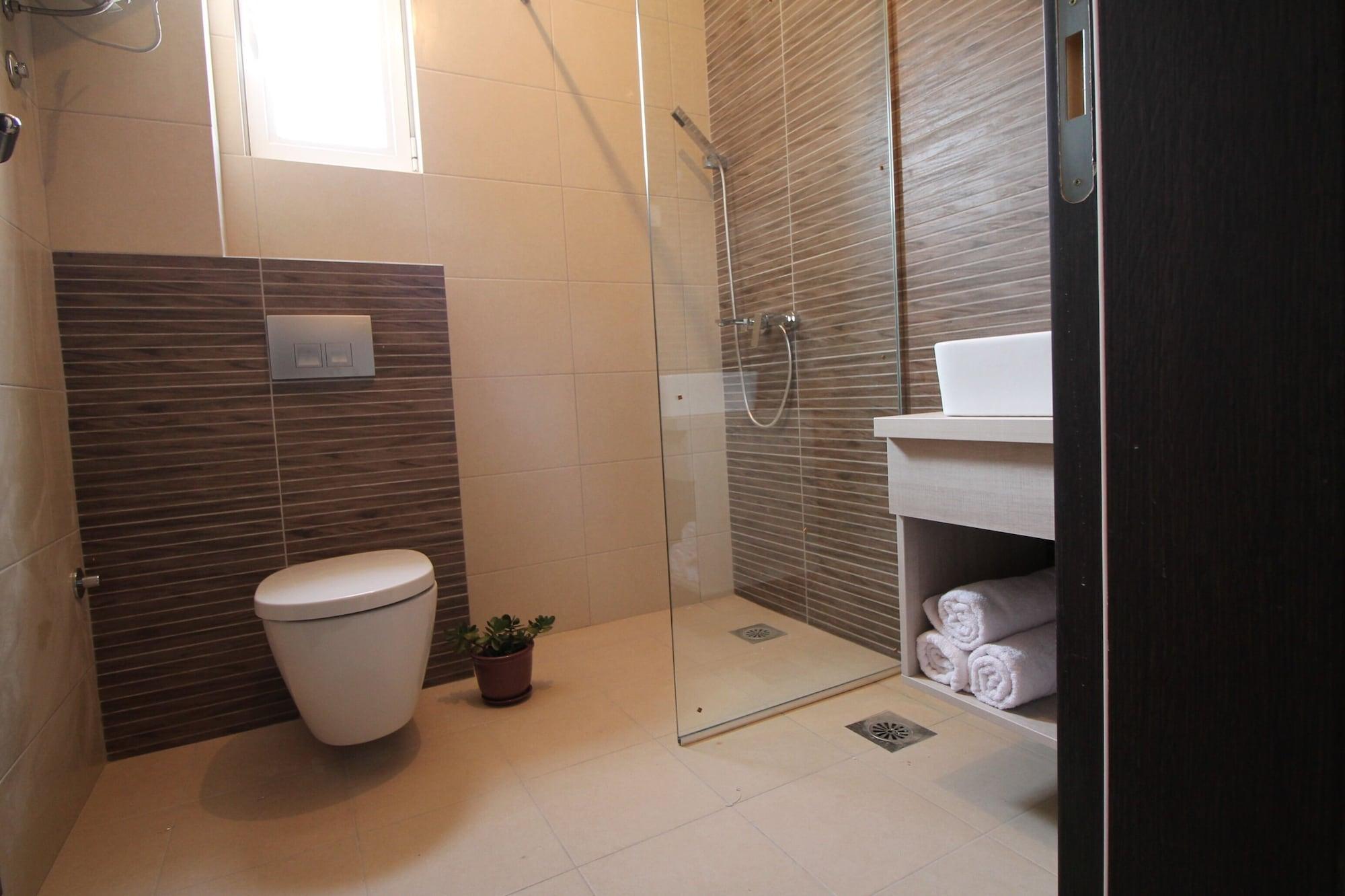 Le Marc Guest House Будва Екстер'єр фото