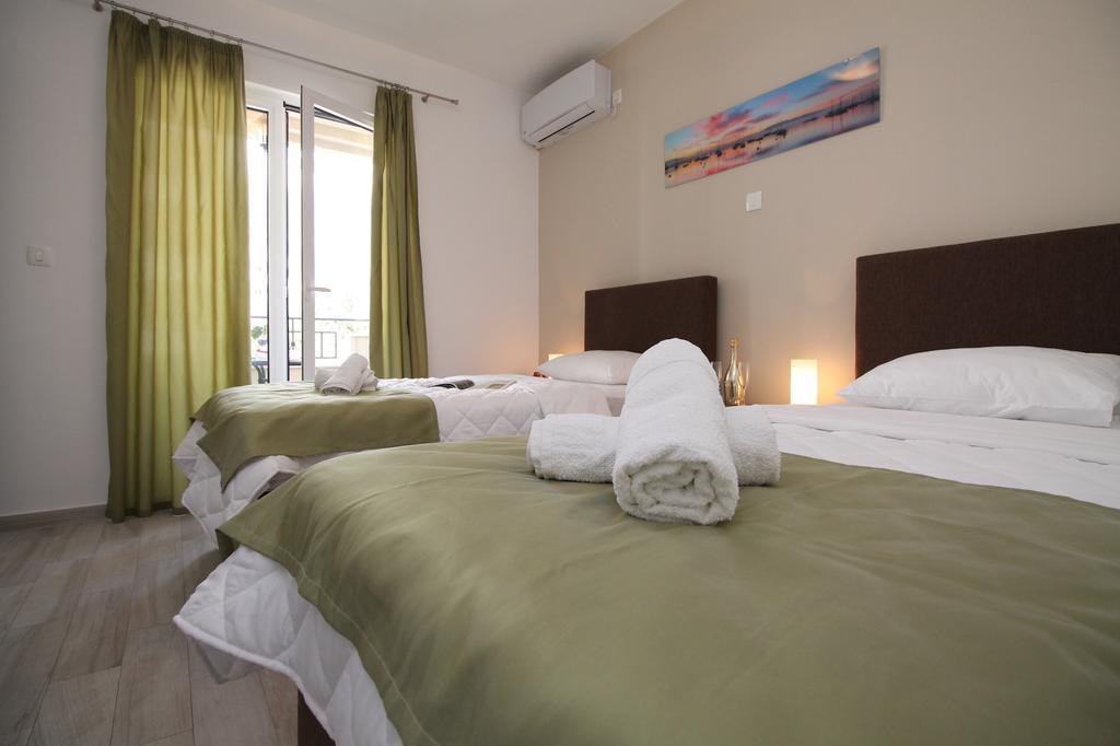 Le Marc Guest House Будва Екстер'єр фото