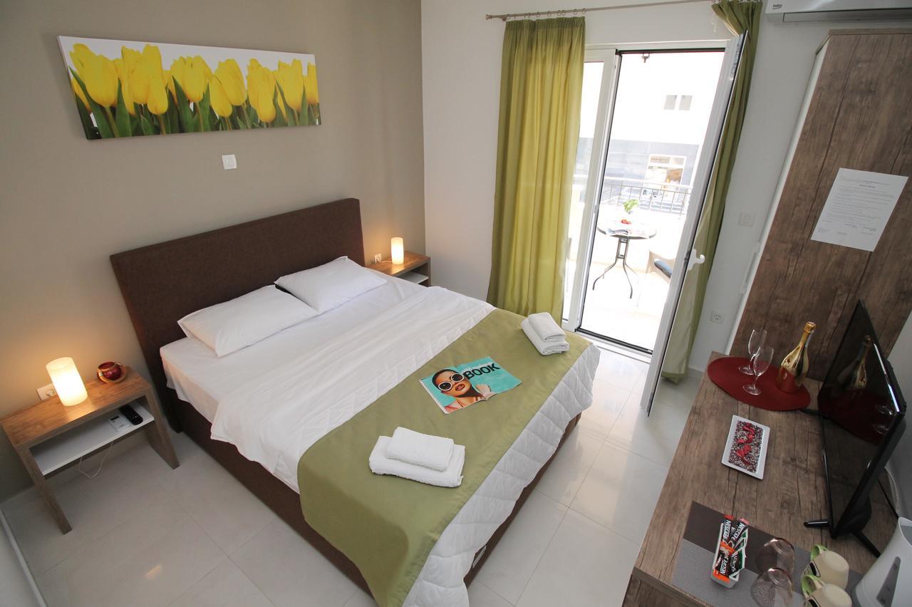 Le Marc Guest House Будва Екстер'єр фото